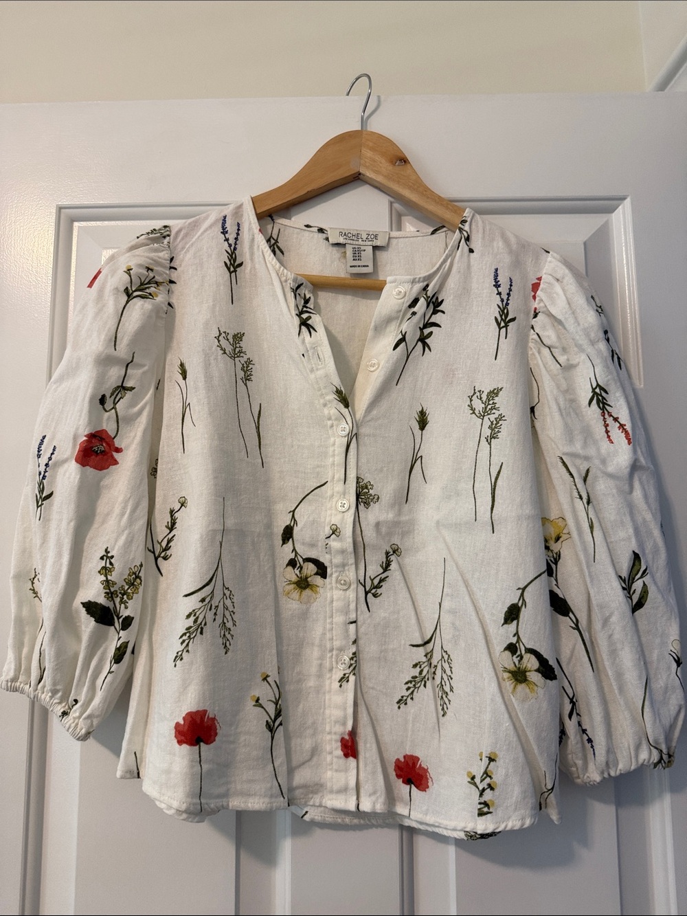 Rachel Zoe White Floral Button-Front Blouse with Puff Sleeves